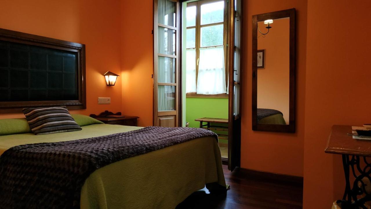 Hotel Casa Vieja Del Sastre Soto de Luina Ngoại thất bức ảnh