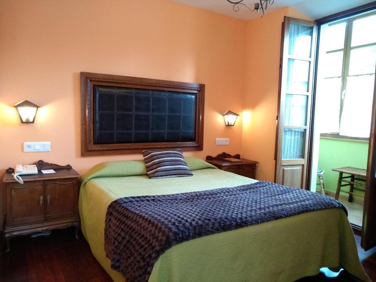 Hotel Casa Vieja Del Sastre Soto de Luina Ngoại thất bức ảnh